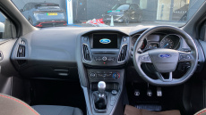 Ford Focus 1.0 EcoBoost 140 ST-Line Navigation 5dr Petrol Hatchback